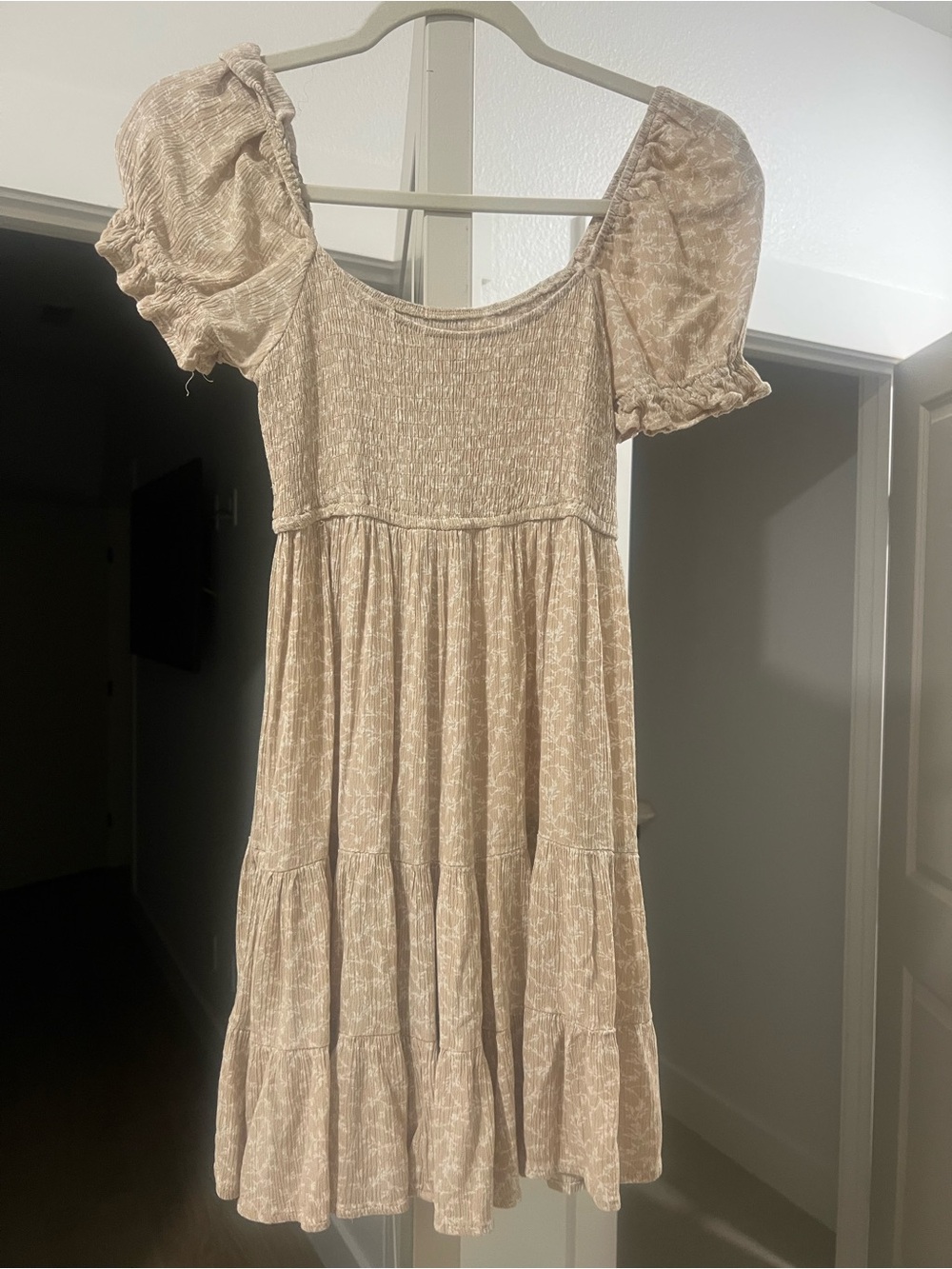 Altar'd State Neutral Beige Puff-Sleeve Tiered Dress